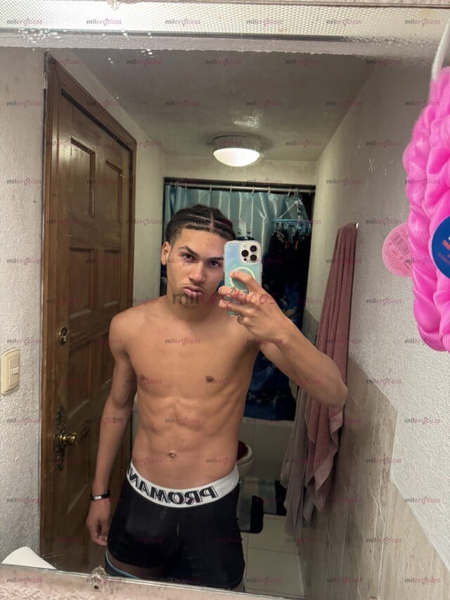 FOTOS DE SOY UN JOVEN CUBANO, MORENITO, 18AÑOS, MIDO 1.80, VERGOTA DE 20CM Y CABELLO RIZO