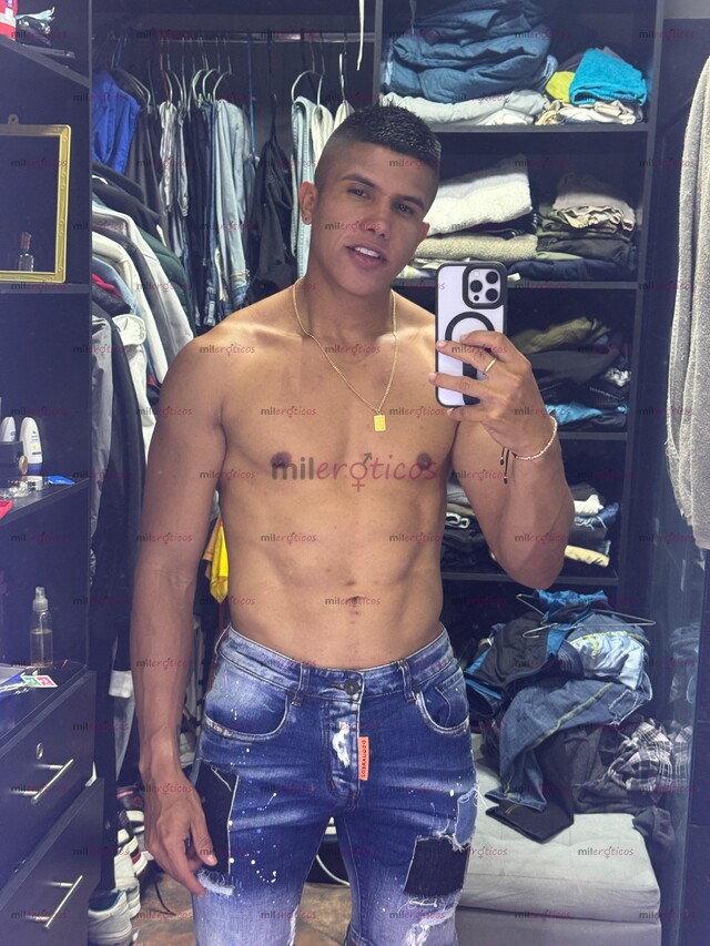 FOTOS DE VERS MAS ACT CALEÑO DE PASO POR LA CIUDAD POCOS DÍAS