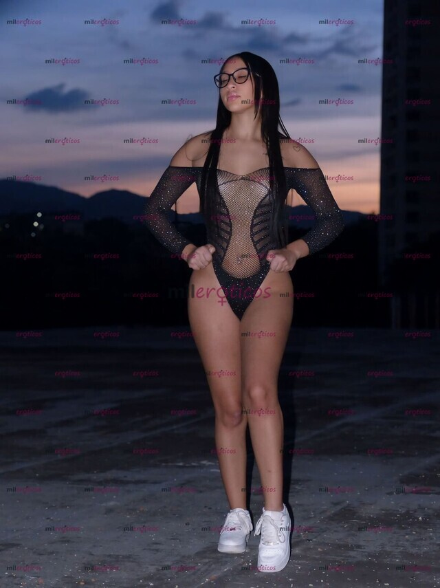 FOTOS DE BIEN PUTA Y BIEN CACHONDA FLAKA VENEZOLANA RECIEN LLEGADA