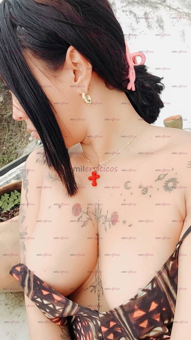FOTOS DE HOLA CARIÑO SOY UNA PUTITA MUY SEXY Y CON GANAS DE QUE LA TRASTES COMO TU PUTITA