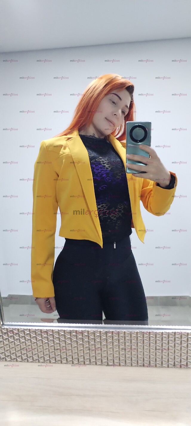 FOTOS DE AMOR 200.000 UNA HORA, ESCRÍBEME Y NOS CONOCEMOS,