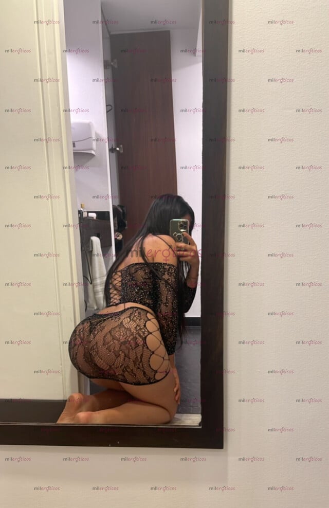 FOTOS DE MELANIE ESTRECHITA OPERADA CON CUERPO TONIFICAD BÚSCAME SAL D LA RUTINA,