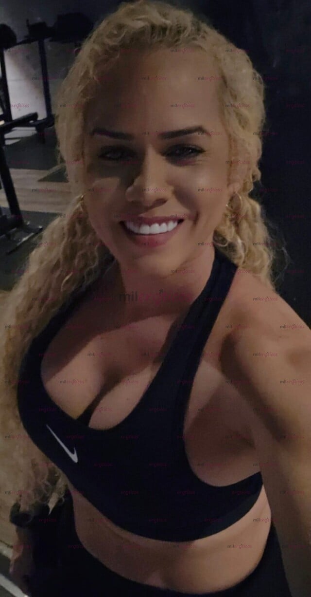 FOTOS DE PAULINA FEMENINA, AUTÉNTICA Y MUY CERCANA