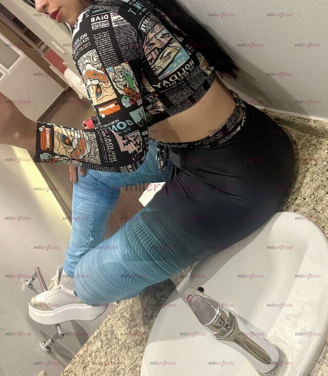 FOTOS DE TE GUSTARÍA SENTIR MI CUERPO MIENTRAS TE DOY UN RICO MASAJE ?