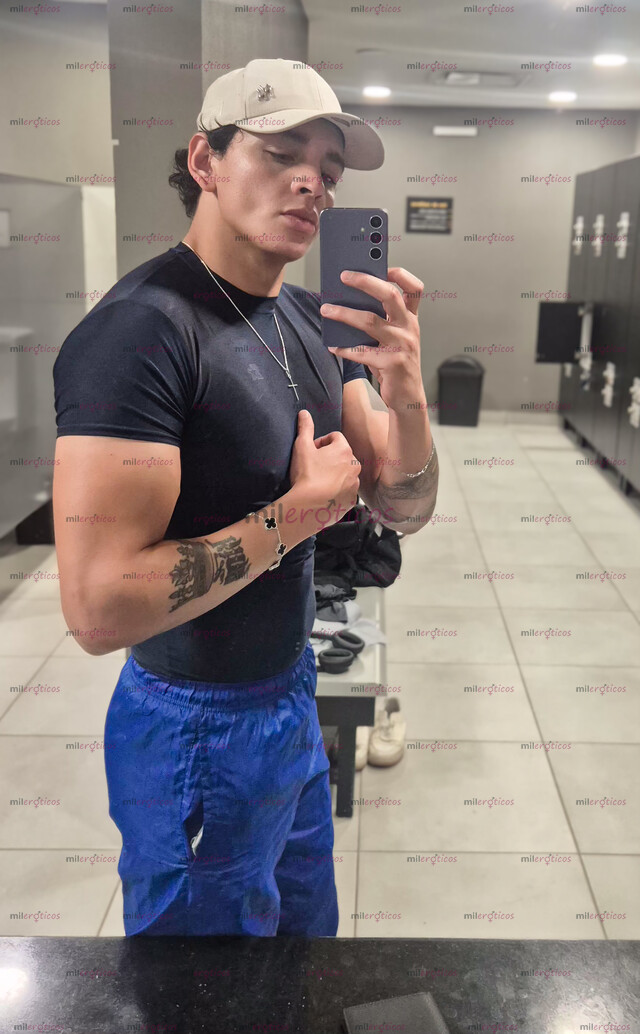 FOTOS DE CHICO CALIENTE CON BUENA VERGA Y BUEN CULO EN TU CIUDAD... EL PARAÍSO TE ESPERA