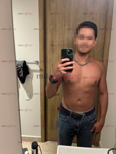 FOTOS DE ESTUDIANTE PASIVO EN CDMX, COMPLACIENTE EN MIGUEL HIDALGO