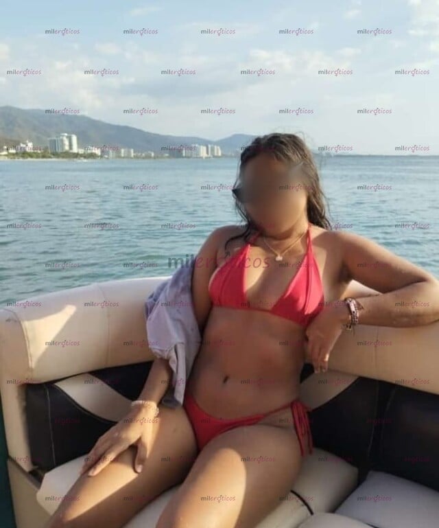 FOTOS DE NUEVA DANIELA VAGINA RICA HERMOSA MODELO,DAME VERGA EN 4 COSTEÑA ARDIENTE
