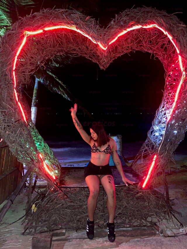 FOTOS DE NENA JOVEN CACHONDA, ATREVIDA Y LECHERA LISTA PARA HACERTE DISFRUTAR