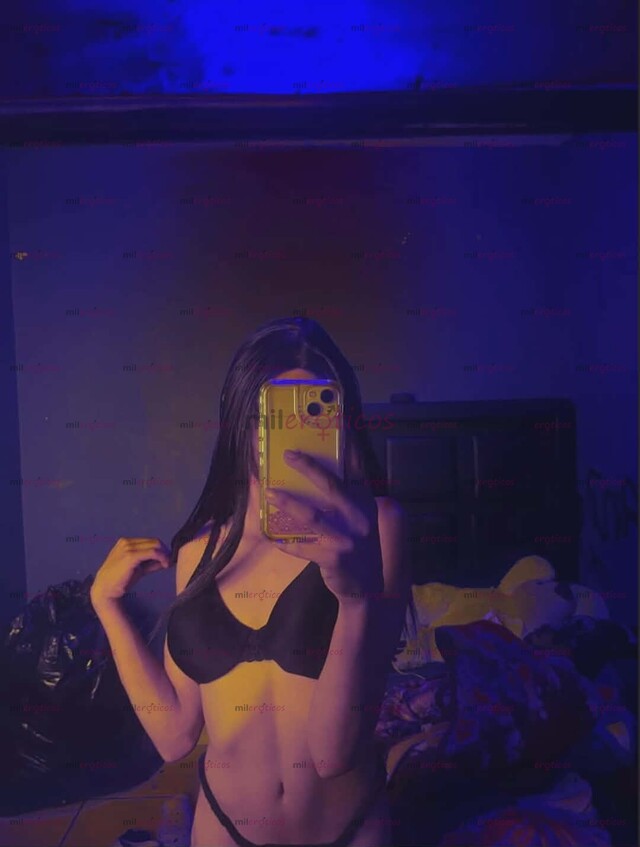 FOTOS DE AYTANA TRANS DE 19 AÑOS LINDA Y DELGADA