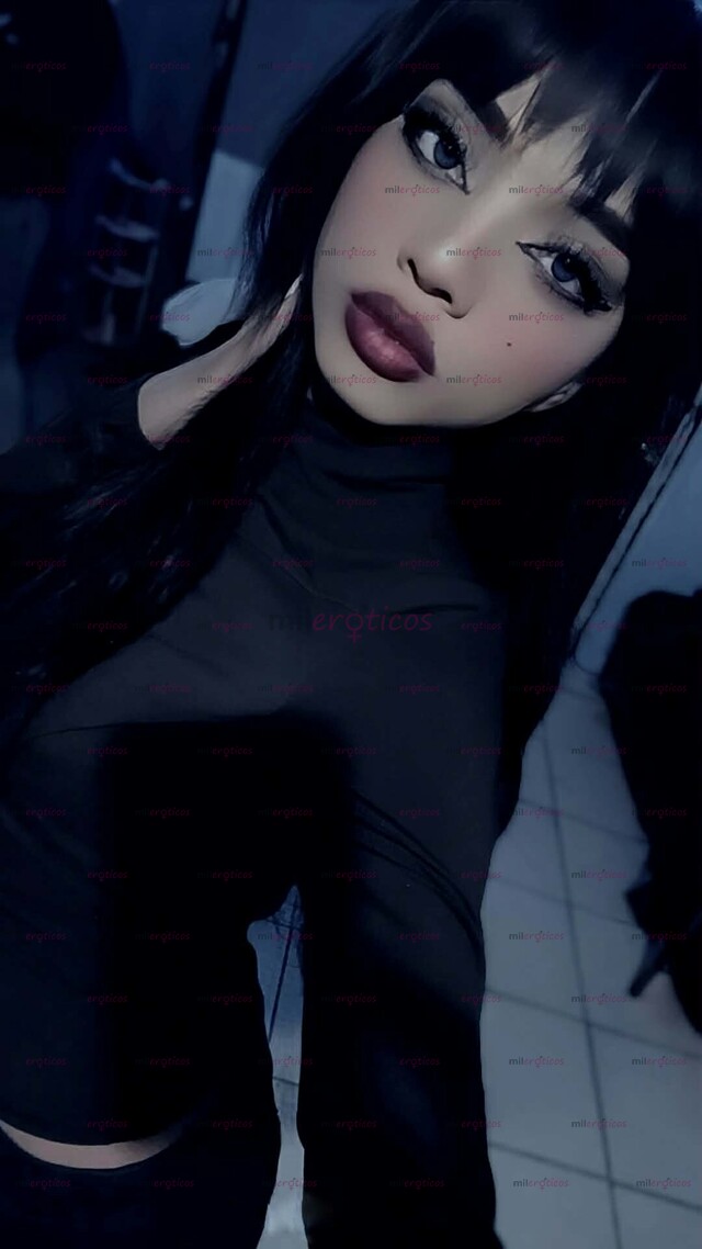 FOTOS DE AYTANA TRANS DE 19 AÑOS LINDA Y DELGADA