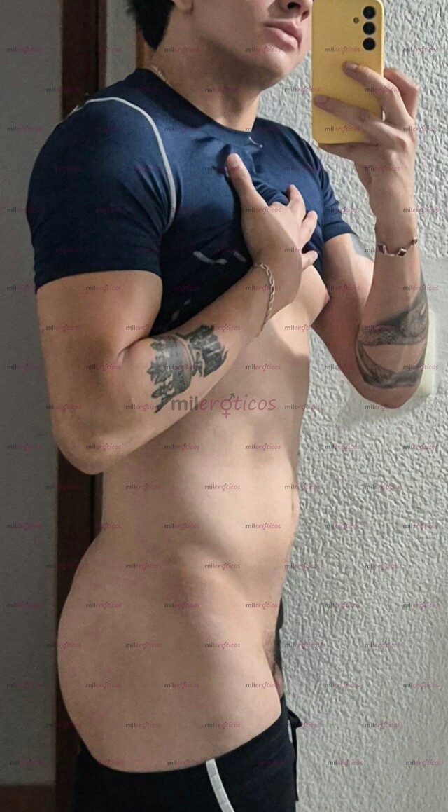 FOTOS DE CHICO CALIENTE CON BUENA VERGA Y BUEN CULO EN TU CIUDAD... EL PARAÍSO TE ESPERA