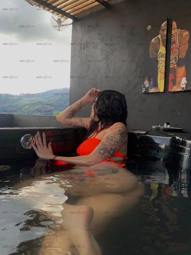 FOTOS DE LINDA JOVENCITA DE CULO NATURAL LISTA PARA RECIBIR PALMADAS