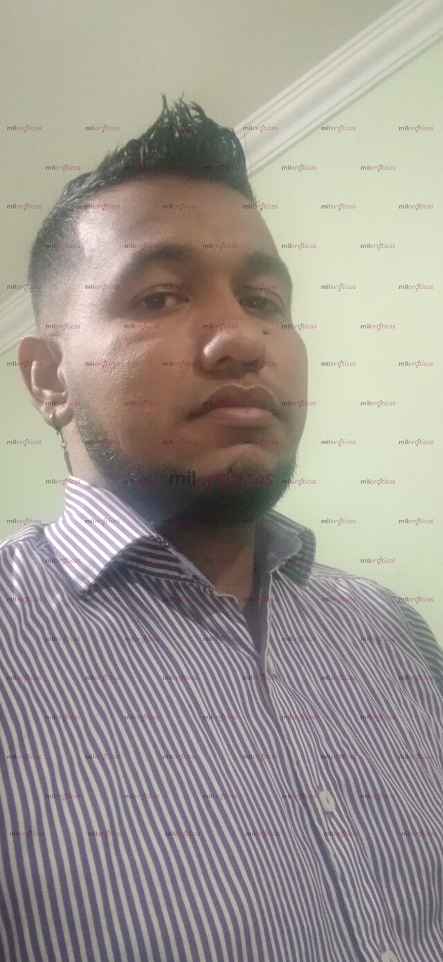 FOTOS DE DE PROMOCION HOY SOLO MUJERES SNEIDER VENEZOLANO DE 30 AÑOS ESTATURA 1.82