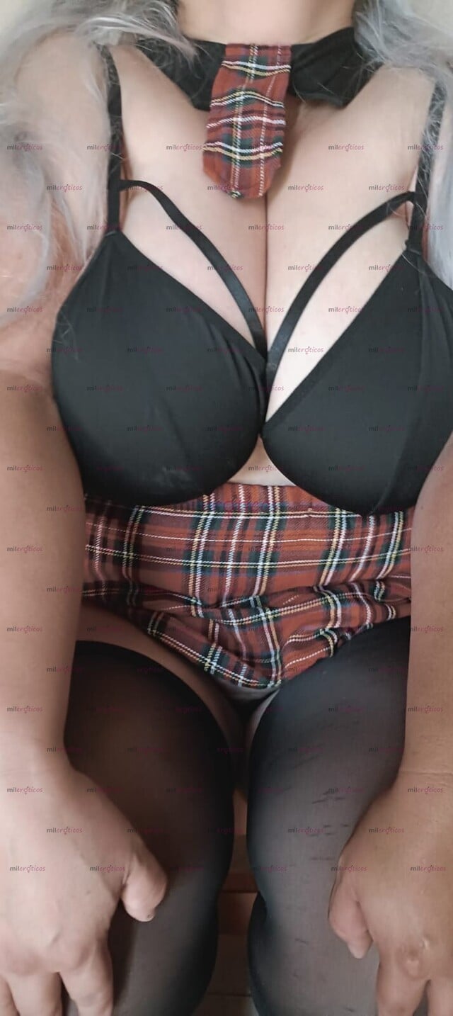 FOTOS DE HOLA CORAZÓN , SOY UNA CHICA GORDIBUENA CON SENOS GRANDES Y DULCES LISTA PARA TI