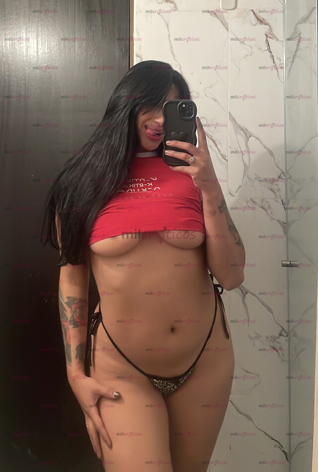 FOTOS DE MORENITA DE TETAS GRANDES Y CULO GORDO SOLO PARA TI