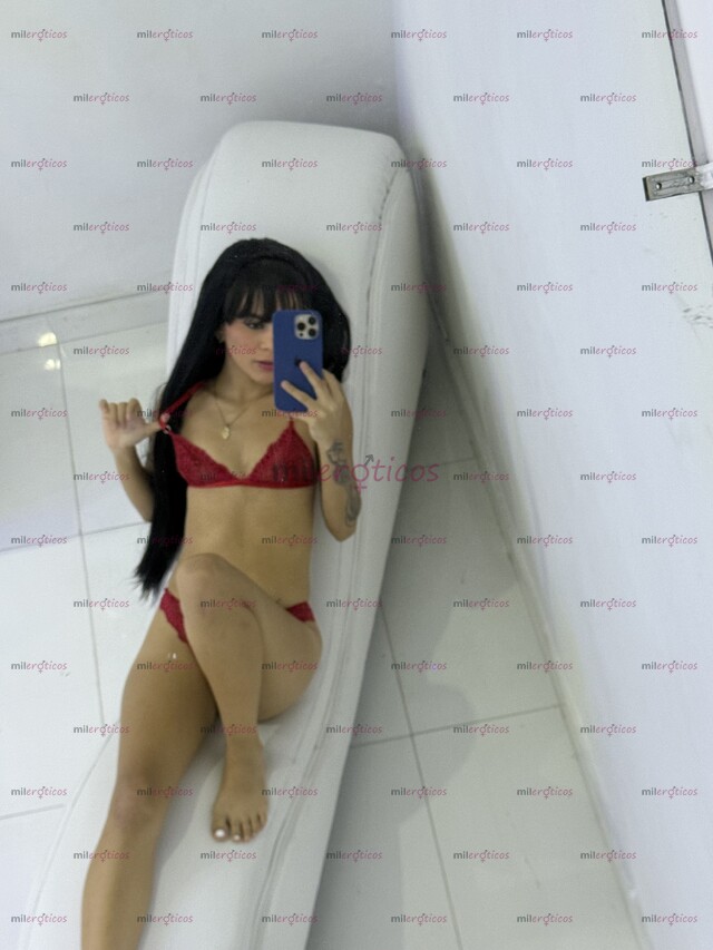 FOTOS DE SOY TU PERRA IZZY QUE QUIERE SACARTE TODA LA LECHE, ESCRÍBAME PAPI