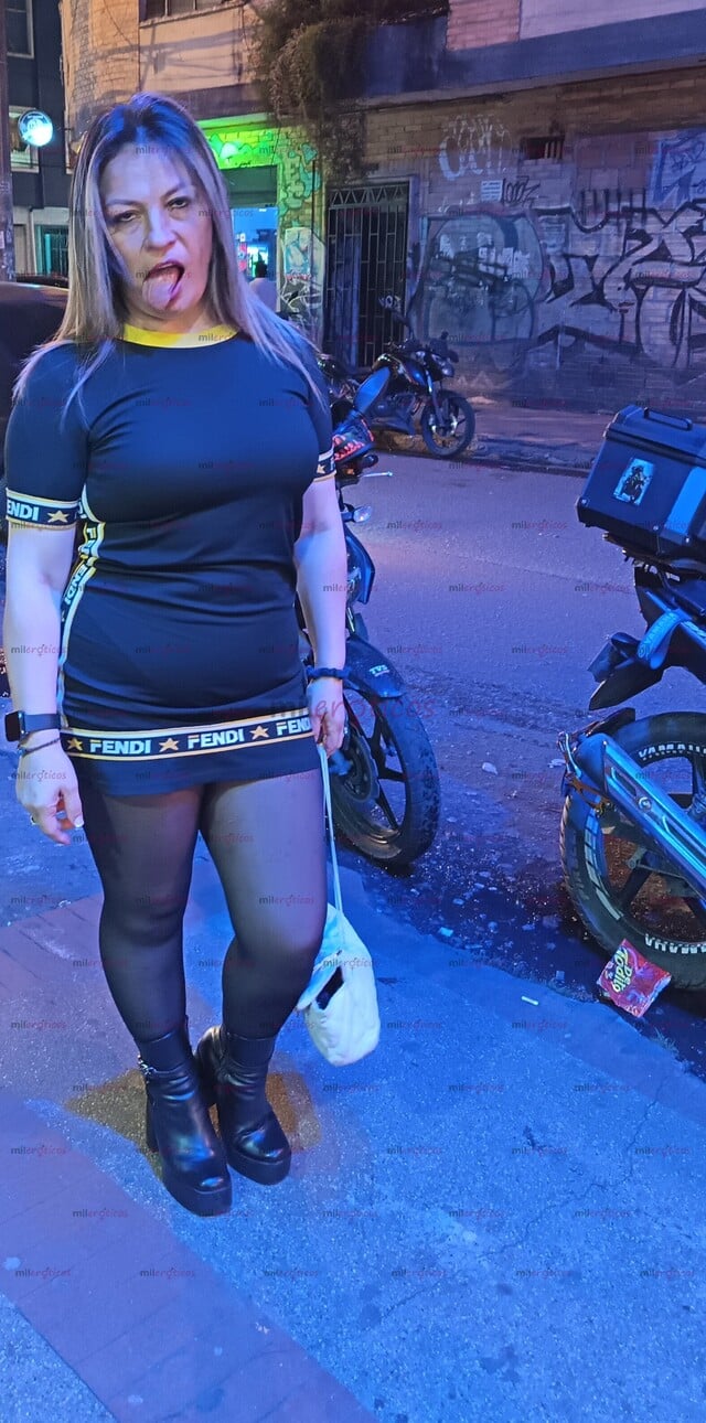 FOTOS DE HOLA AMOR UNA HORA 150.000 ESCRIBEME Y TE ASEGURO LA PASAREMOS BIEN Y DELICIOSO