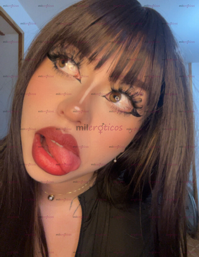 FOTOS DE MODELO COLOMBIANA, SERVICIO VIP, ESCRÍBEME A WHATSAPP