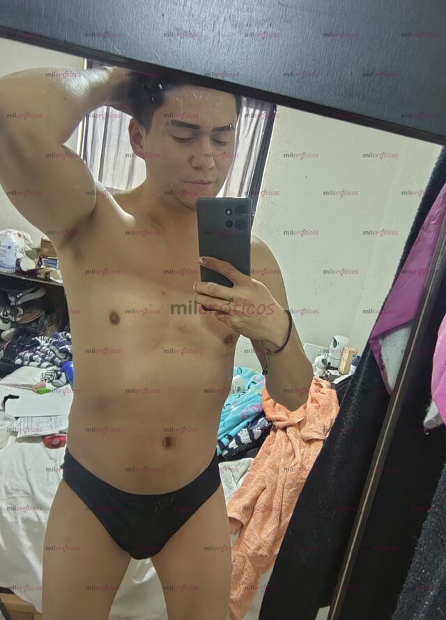 FOTOS DE CHICO INTER CON LUGAR POR POCOS DIAS BUENA VERGA Y BUEN CULO