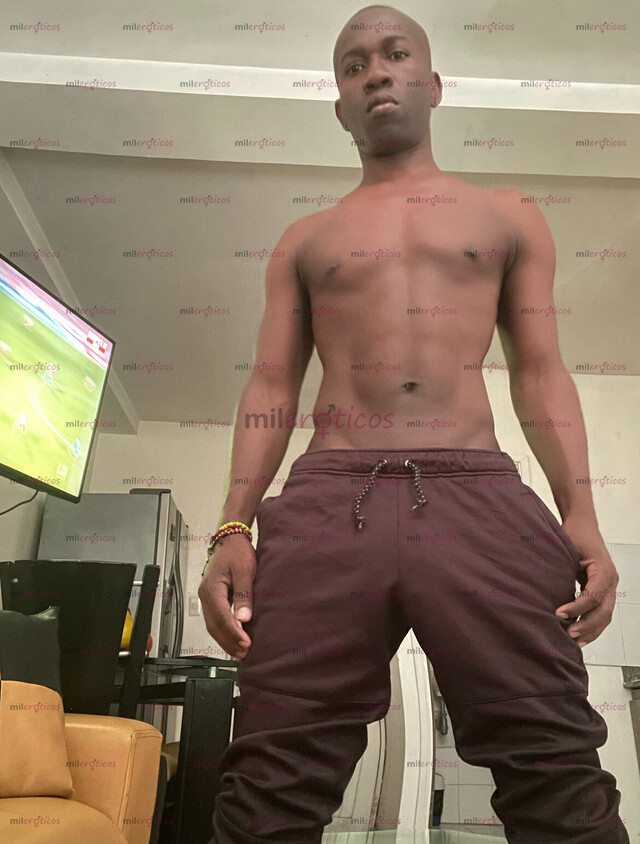 FOTOS DE MAYCOL 24CM COLOMBIANO CALIENTE ARRECHO FUL ERECION MUCHA LECHE FOTOS REALES