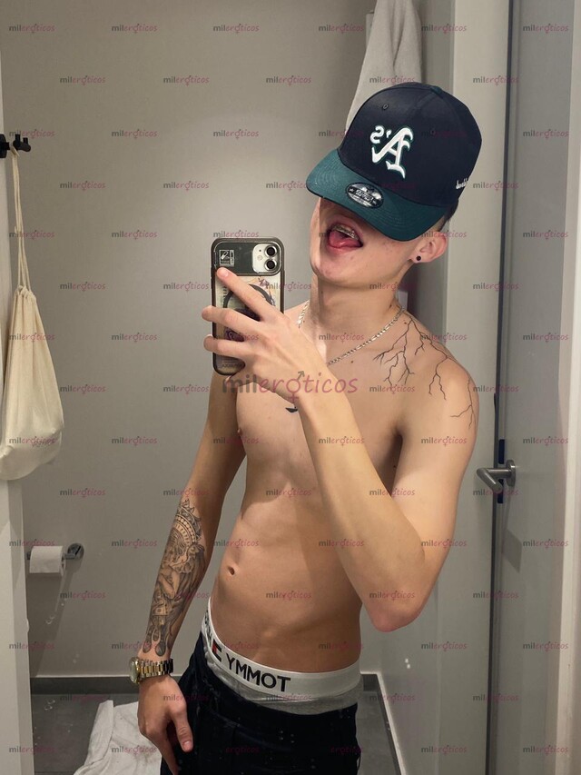 FOTOS DE MATHIAS POLLO VERGON FULL ERECCIÓN CALIENTE Y ATENTO, COMPLACIENTE Y MASCULINO