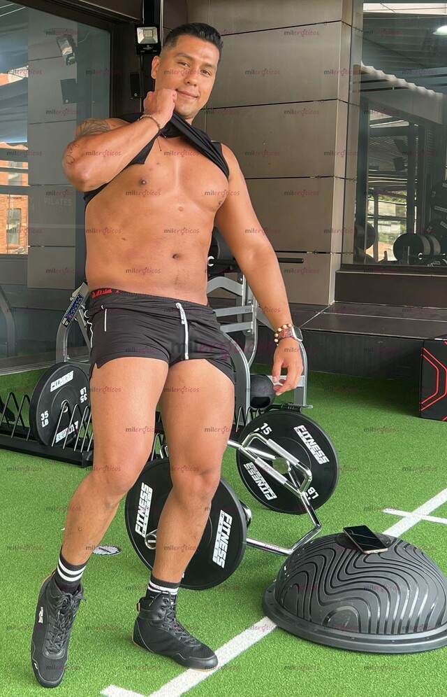 FOTOS DE MODELO CON SPA PERSONAL PRIVADO CON LA MEJOR ATENCIÓN PARA TI