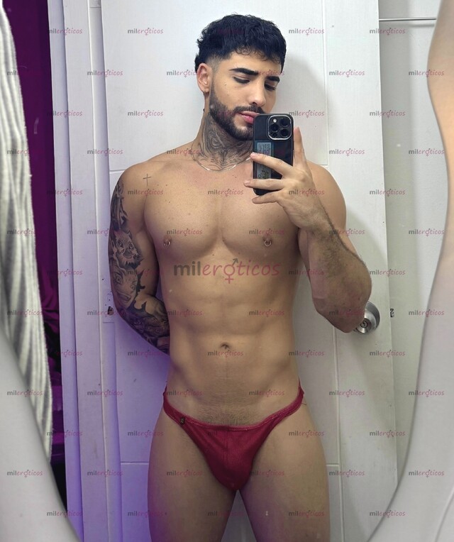 FOTOS DE CHICO ATLÉTICO EXCLUSIVO DISPUESTO A COMPLACERTE