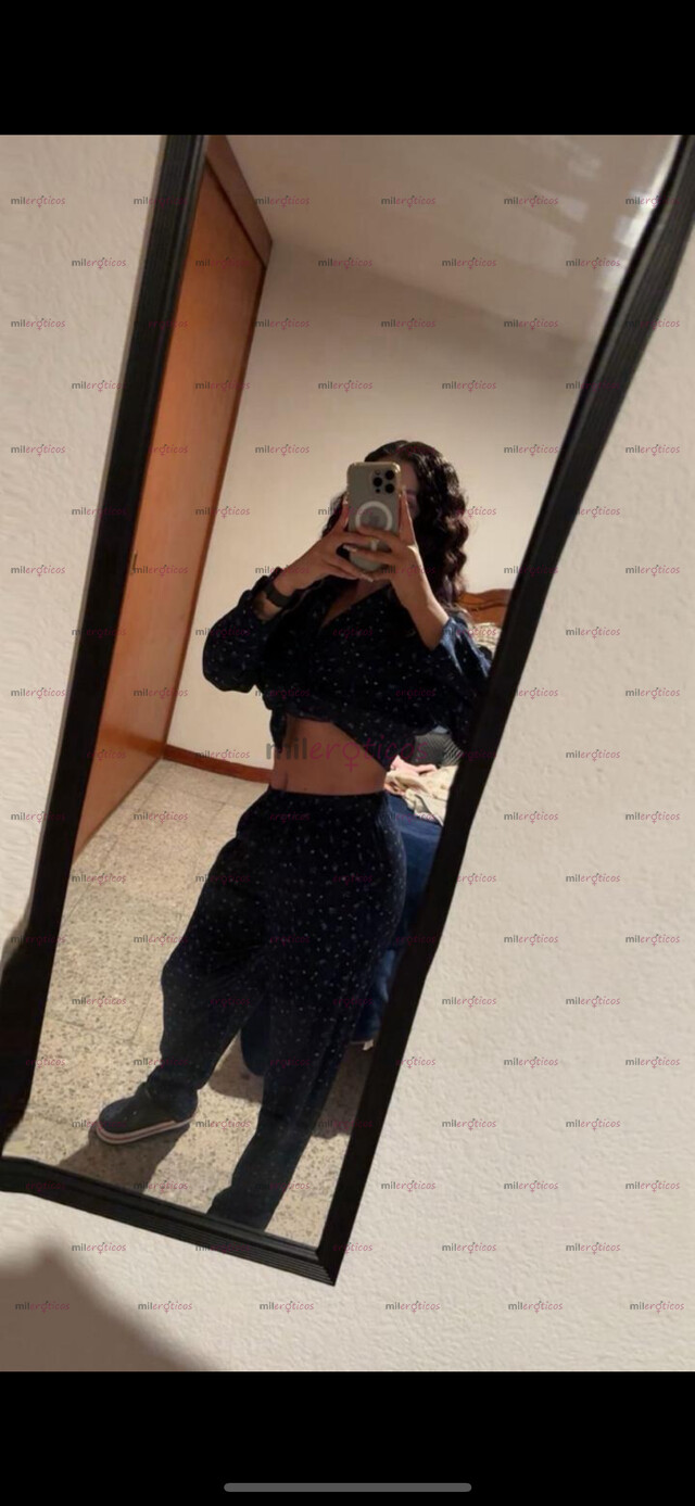 FOTOS DE GABY 23 VENEZOLANA COQUETA Y CACHONDA PETIT REAL SIN ENGAÑOS