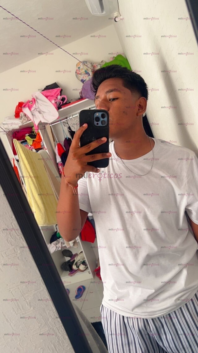 FOTOS DE HOLA MI AMOR SOY TIAGO SI QUEIRES PASAR UN MOMENTO AGRADABLE SOY EL INDICADO