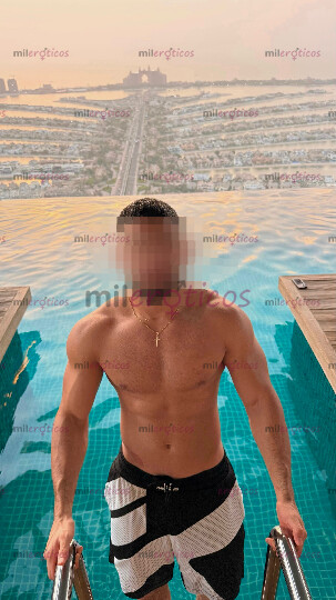 FOTOS DE MACHO ACTIVO, CON BUENA HERRAMIENTA SERI Y DISCRET