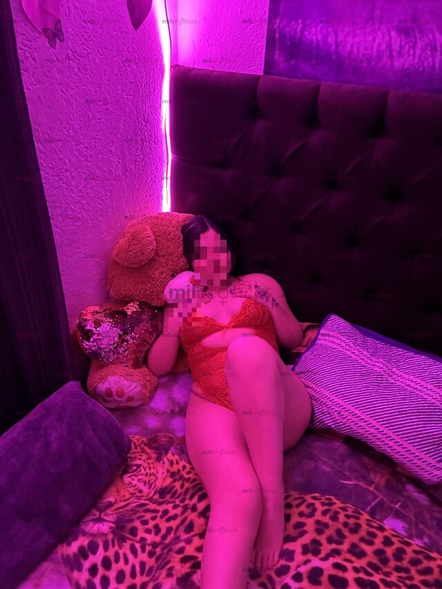 FOTOS DE HOLA AMOR SOY ANAHÍ CHICA CALIENTE Y DISPUESTA A HACERTE LLEGAR AL CIELO