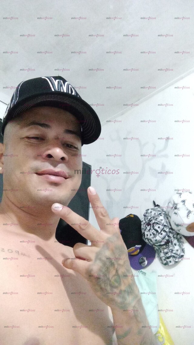 FOTOS DE NUEVO EN LA PÁGINA SOLVENTE DISPUESTO A COMPLACERTE