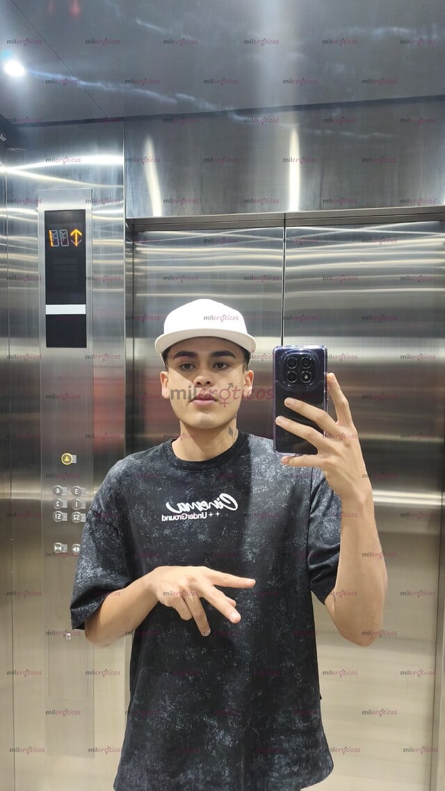 FOTOS DE JOVEN MORBOSO Y VERGÓN CON SITIO PRIVADO