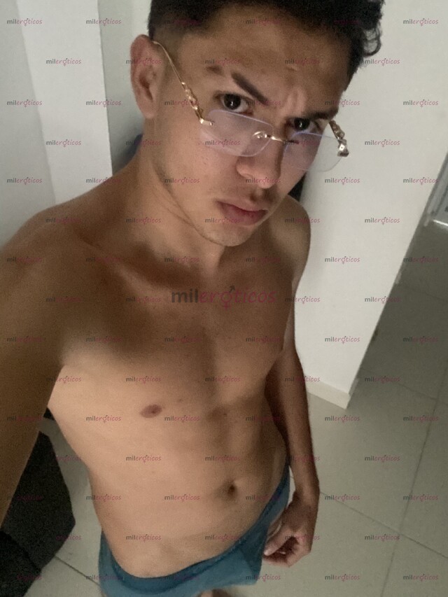 FOTOS DE POLLO MASCULINO , COMPLACIENTE , TÚ MEHOR CONPAÑIA