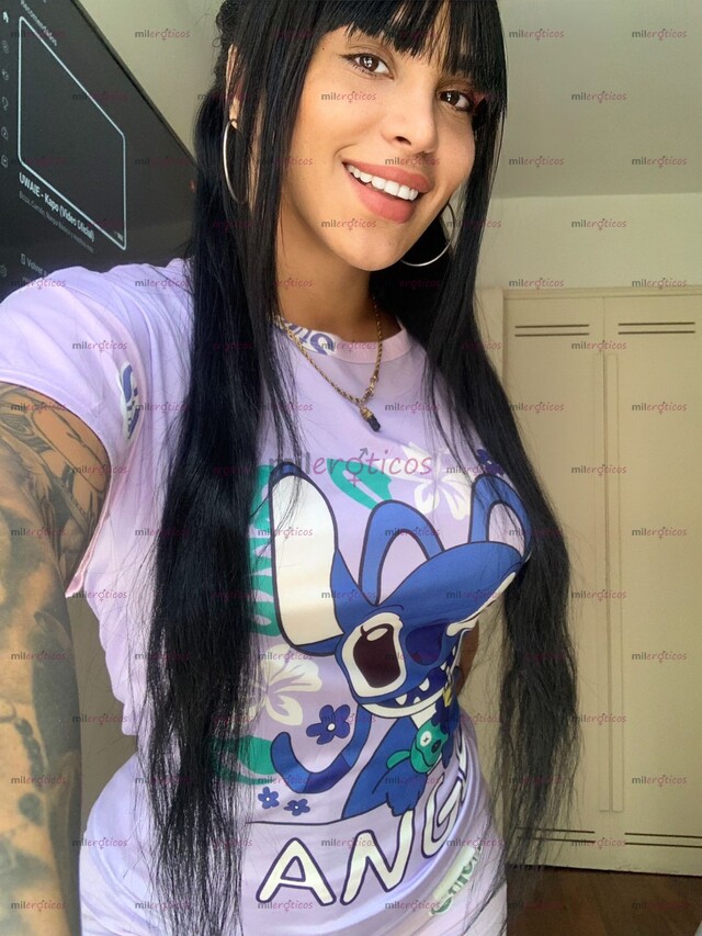 FOTOS DE SCORT DE ALTO NIVEL DISPONIBLE PARA HOMBRES ACAUDALADOS CON APARTAMENTO PRIVADO