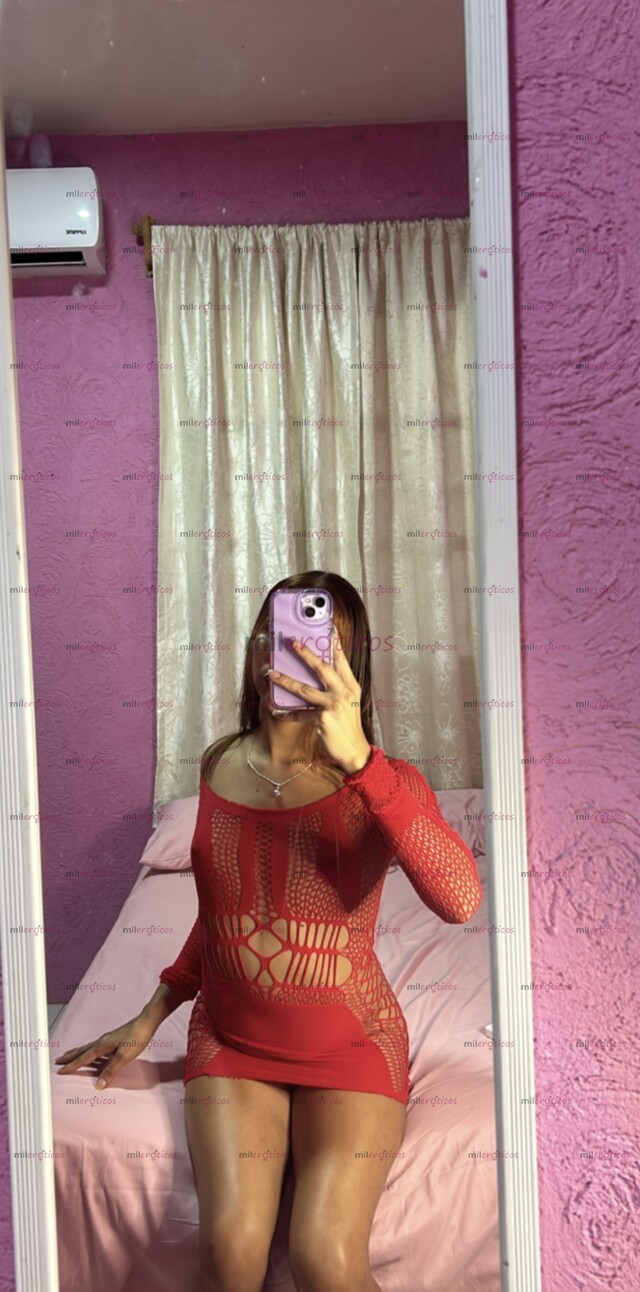 FOTOS DE GARGANTA PROFUNDA , SIN LÍMITES , DISPONIBLE CON LUGAR