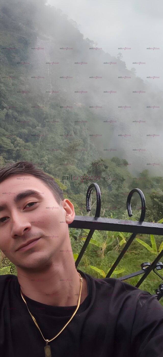 FOTOS DE CHICO CALIENTE VARONIL DISPONIBLE PARA TI