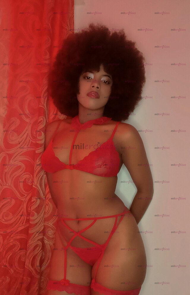 FOTOS DE MI NOMBRE ES VANESSA DE 18 AÑOS EXOTICA DE PIEL MORENA