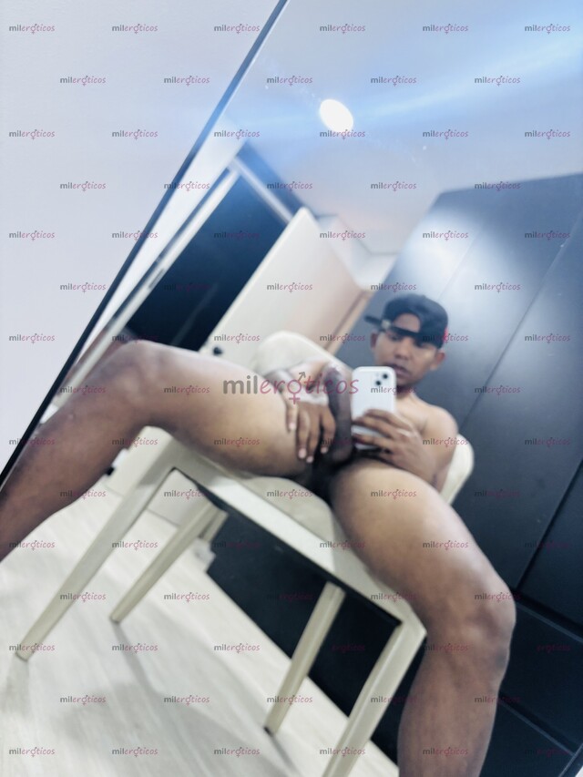 FOTOS DE SOMOS 2 ARRECHOS LECHEROS Y BIEN FOGOSO TE DA ARTA VERGA TCON SITIOOO EN ITAGUI