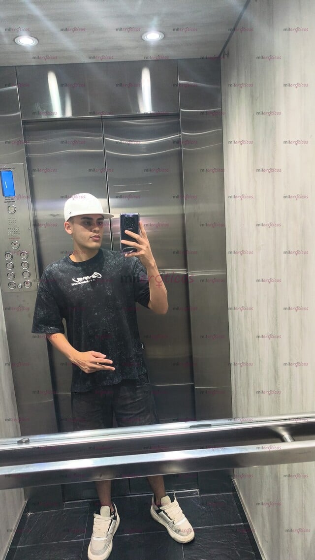 FOTOS DE JOVEN MORBOSO Y VERGÓN CON SITIO PRIVADO