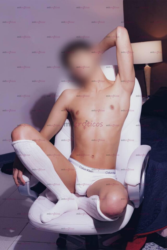FOTOS DE TWINK CACH0ND0 Y AGUANTADOR; CONTACTAME Y VAMOS A PASARLA RICO