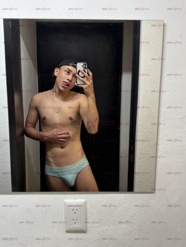 FOTOS DE MACHO VERGON, PAISA VERSÁTIL MUY ARRECHO PARA COMPLACERTE