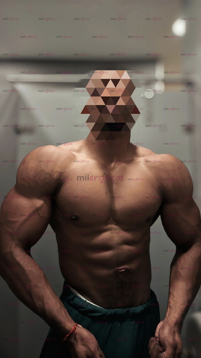 FOTOS DE SCORT MORENO DOTADO VERGON Y MUSCULOSO DEJAME LLENARTE DE PLACER