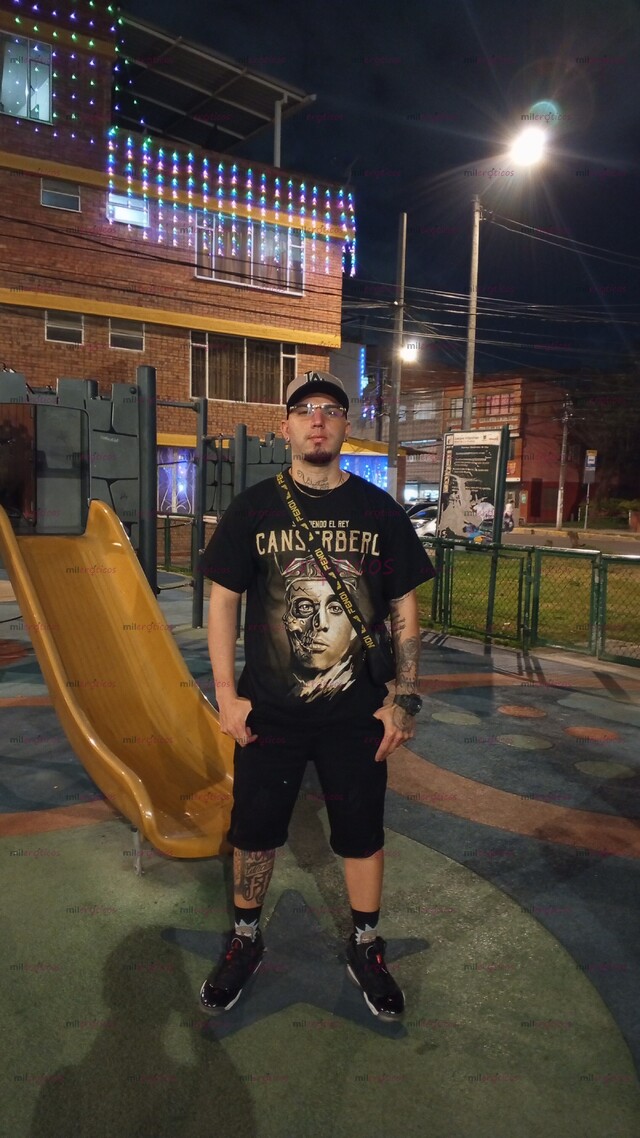 FOTOS DE SOY MUY CALIENTE ACTIVO SOY CARIÑOSO VEN Y LA PASAMOS SÚPER RICO
