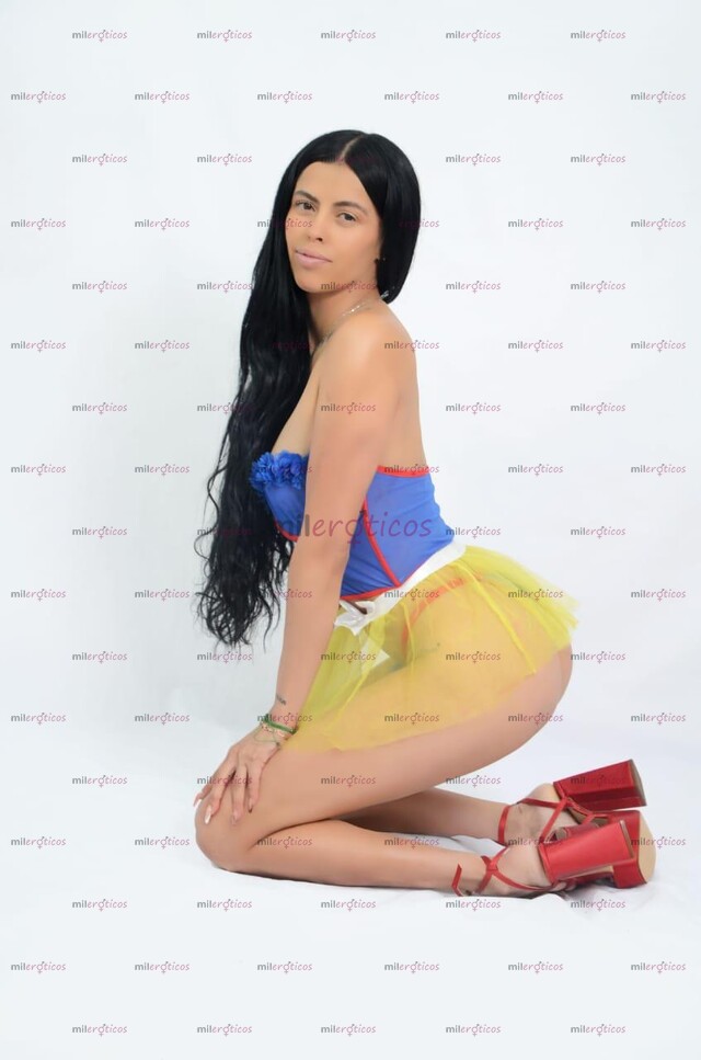 FOTOS DE DELI FLAQUITA CON PUCHITA CERRADITA !!! ITZEL