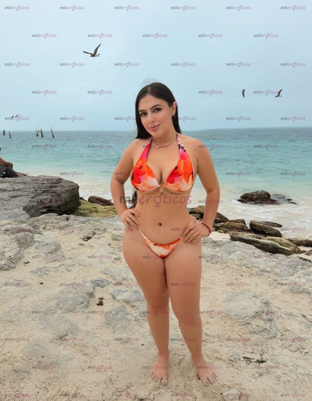 FOTOS DE VEN Y PRUÉBAME PAPI TENGO UNAS TETAS RIQUÍSIMAS