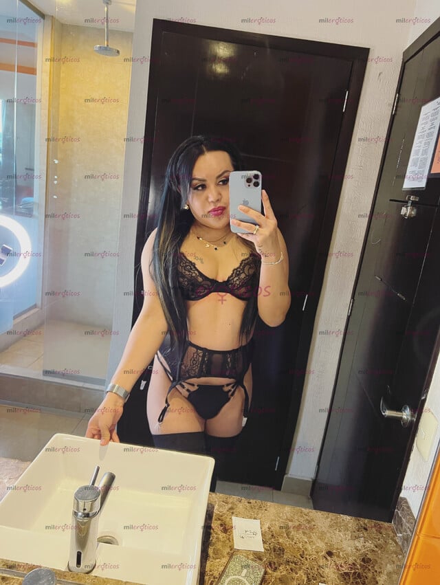 FOTOS DE ANA NICOLE CHICA TV GOLOSIMA FANTASÍAS FETICHES Y MÁS DISFRÚTAME PAPI