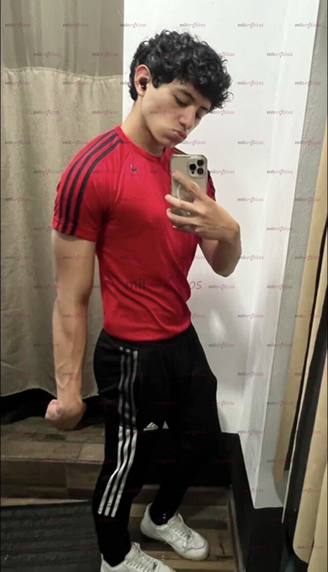 FOTOS DE MORRITO DE 19 AÑOS CULON Y BIEN CALIENTE