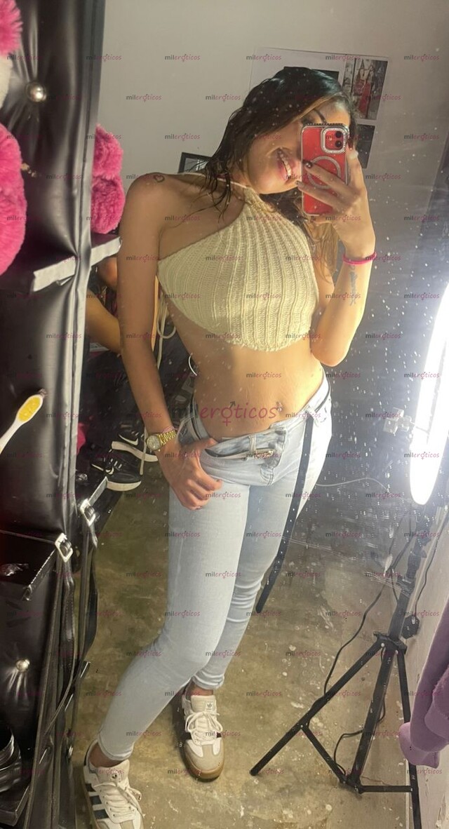 FOTOS DE ANASTASIA, DIVINA FLACA DISPUESTA A BRINDAR UN SERVICIO INIGUALABLE