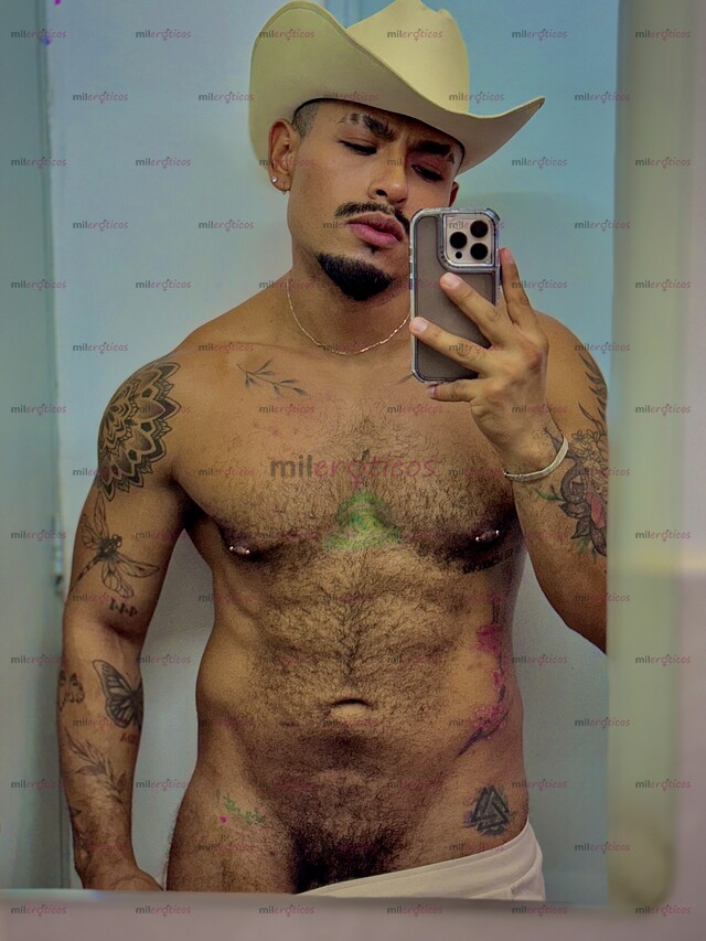 FOTOS DE CHAKAL VERST, CULON Y VERGON PELUDO TATUADO